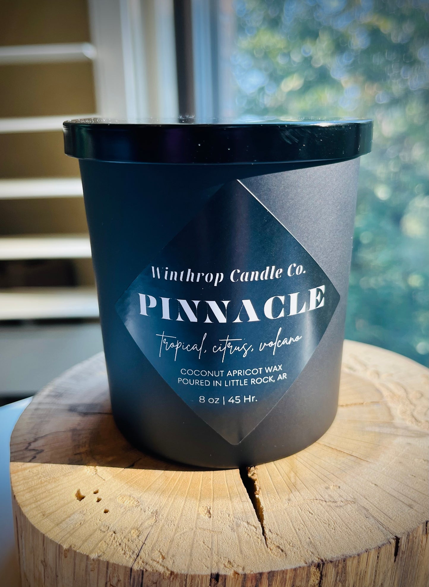 Pinnacle - 8.3oz Coconut Apricot Wax Candle